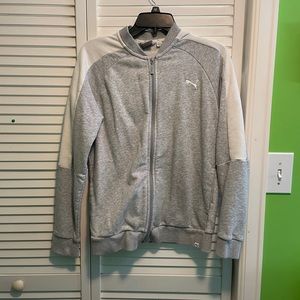 Puma sweatshirt size Large GREAT CONDITION